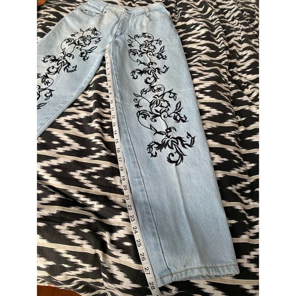 Vintage Embroidered D’Mode Classix Straight Leg High Rise Denim Jeans Size 11/12 - Picture 4 of 11